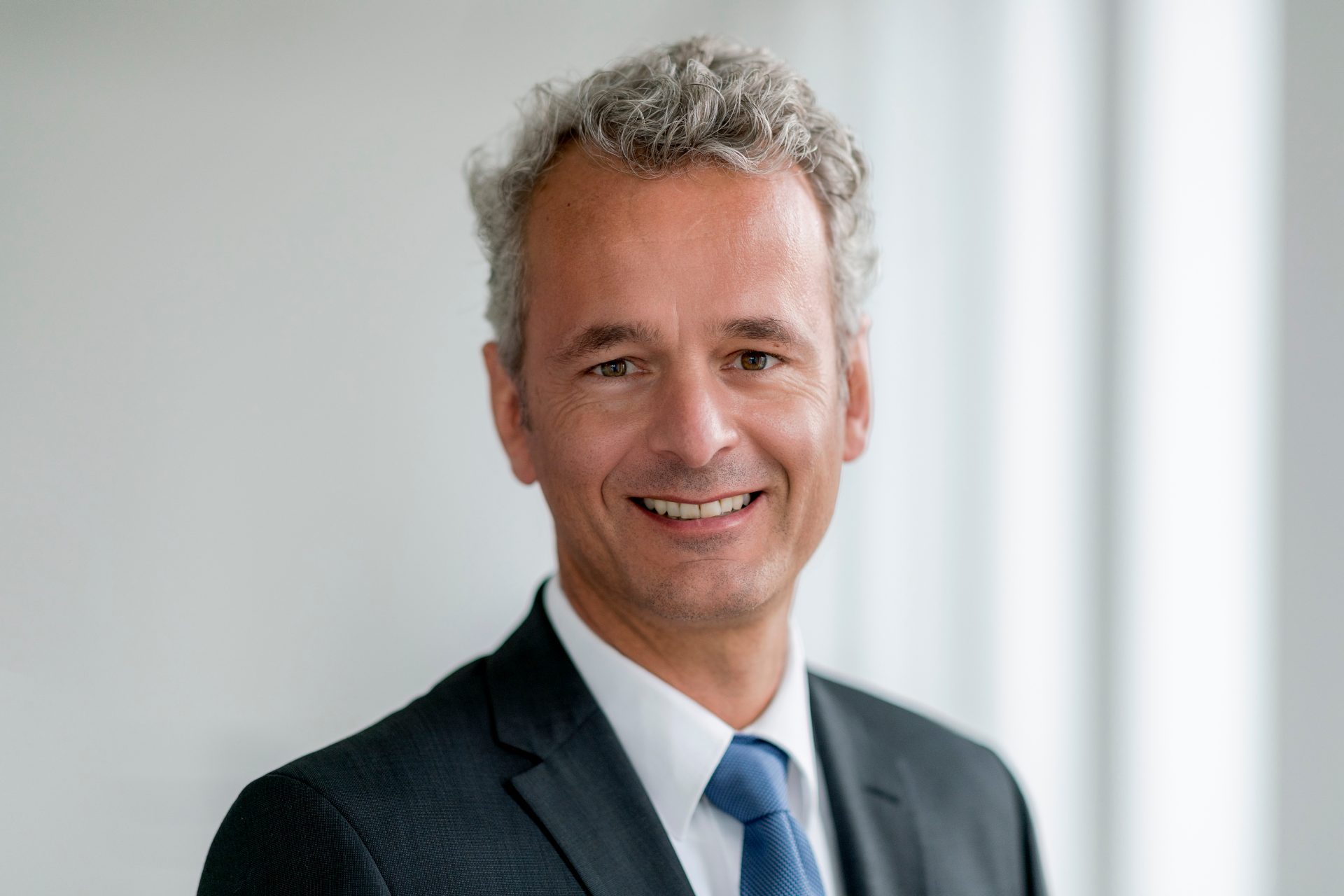 Matthias Dürr, Senior SRI Analyst Matthias Dürr, Senior SRI Analyst