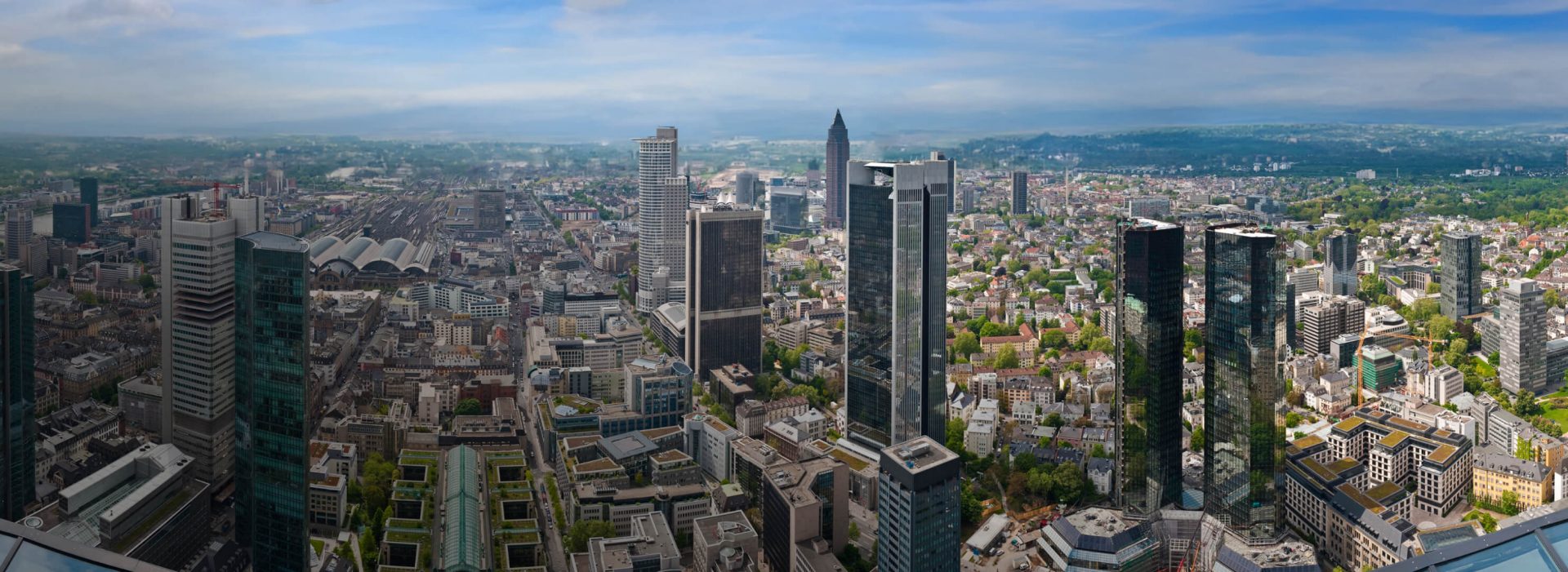 The skyline of Frankfurt am Main where the headquarters of DZ BANK are located